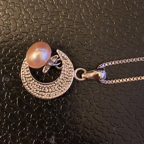 Pearl moon necklace in sterling silver - Picture 2 of 4